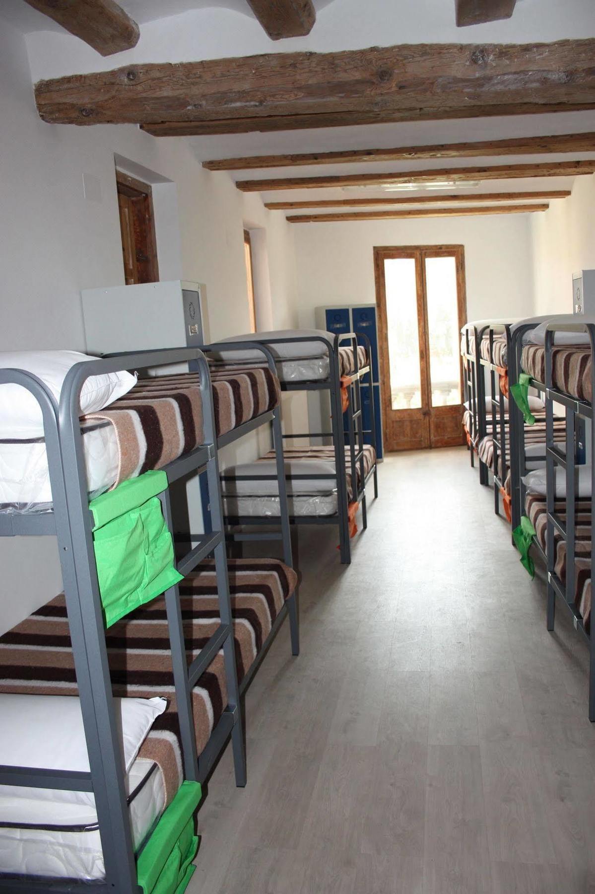 Albergue Valderrobres Auto Check-In Exterior photo