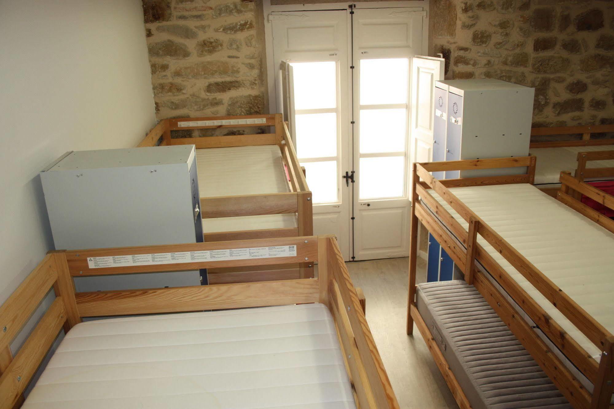 Albergue Valderrobres Auto Check-In Exterior photo